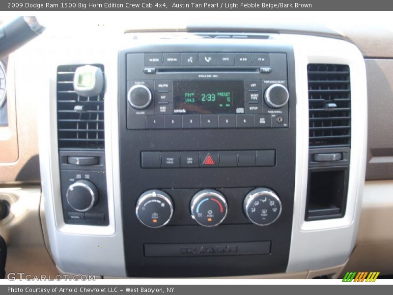 Austin Tan Pearl / Light Pebble Beige/Bark Brown 2009 Dodge Ram 1500 Big Horn Edition Crew Cab 4x4