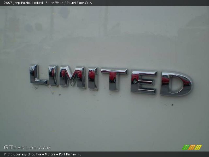 Stone White / Pastel Slate Gray 2007 Jeep Patriot Limited