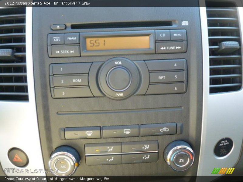 Brilliant Silver / Gray 2012 Nissan Xterra S 4x4