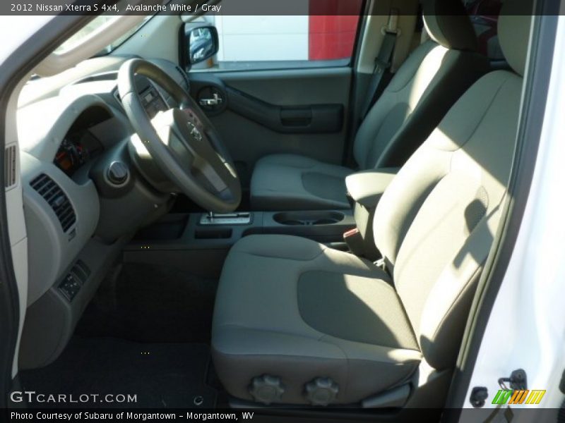 Avalanche White / Gray 2012 Nissan Xterra S 4x4