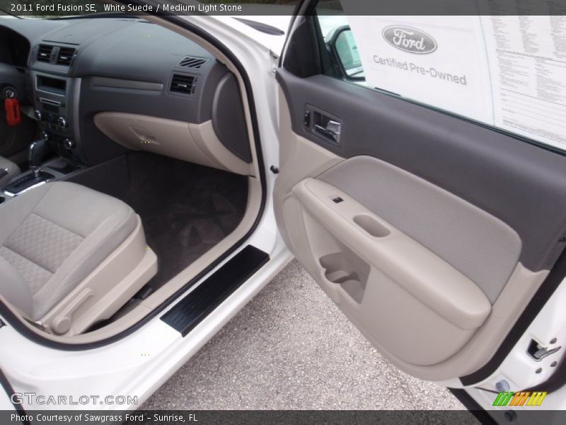White Suede / Medium Light Stone 2011 Ford Fusion SE