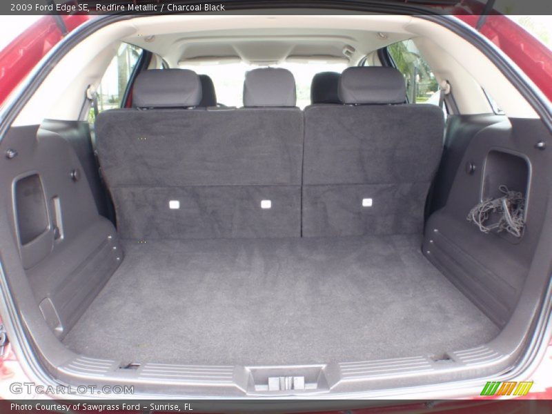  2009 Edge SE Trunk