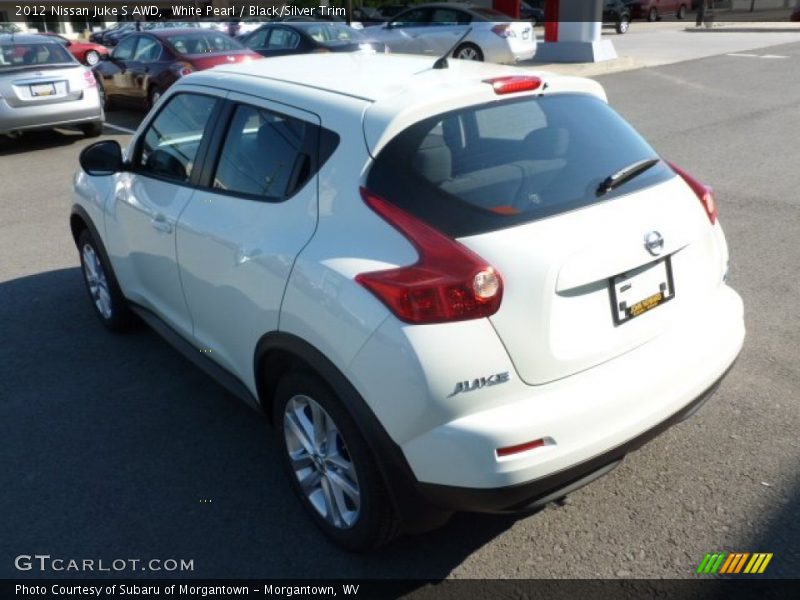White Pearl / Black/Silver Trim 2012 Nissan Juke S AWD