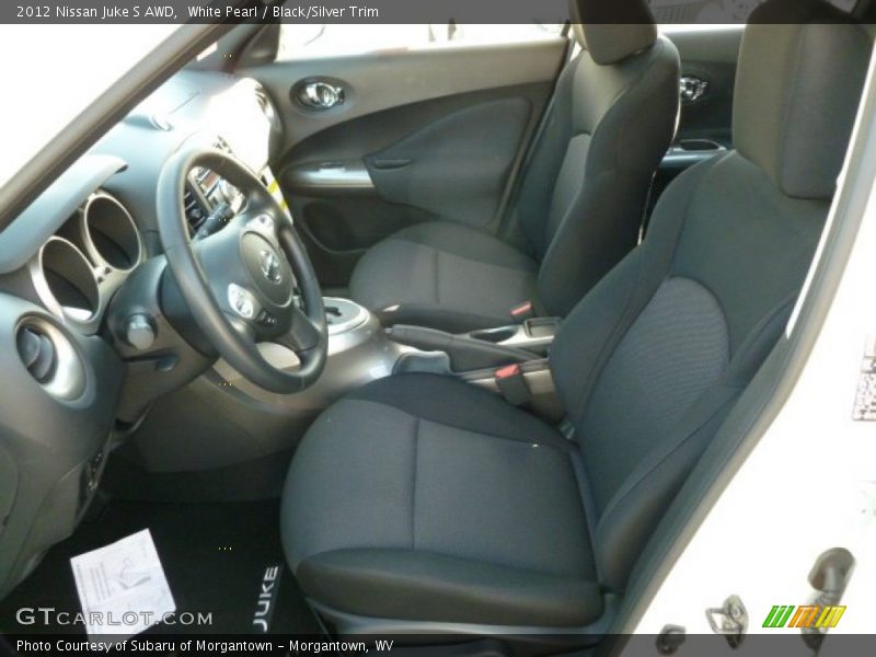 White Pearl / Black/Silver Trim 2012 Nissan Juke S AWD