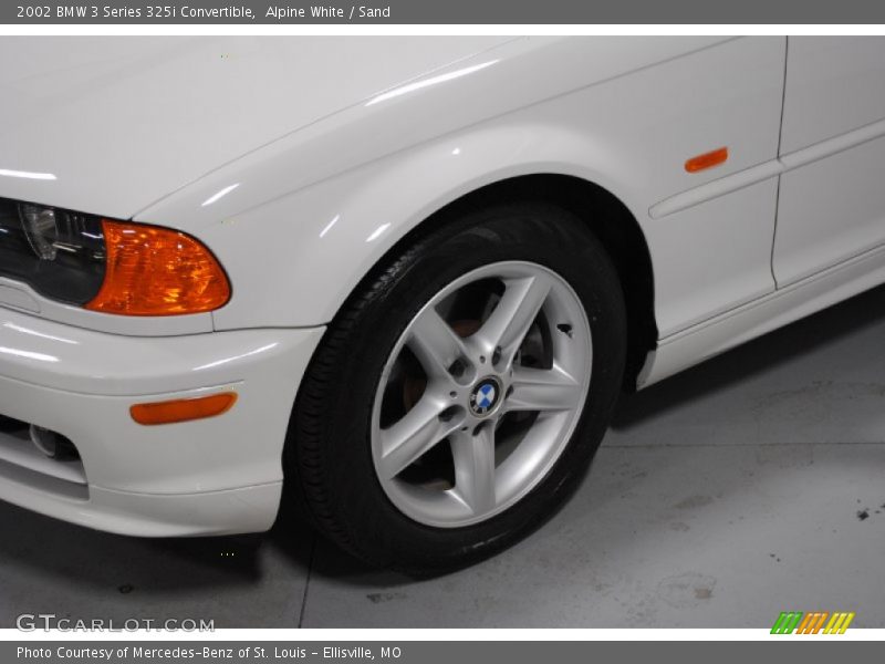 Alpine White / Sand 2002 BMW 3 Series 325i Convertible