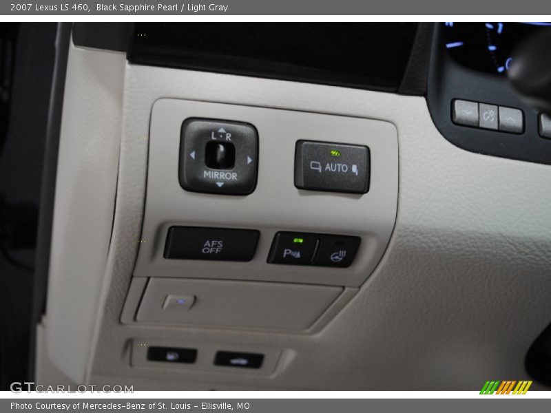 Black Sapphire Pearl / Light Gray 2007 Lexus LS 460