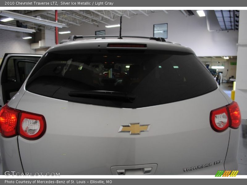 Silver Ice Metallic / Light Gray 2010 Chevrolet Traverse LTZ