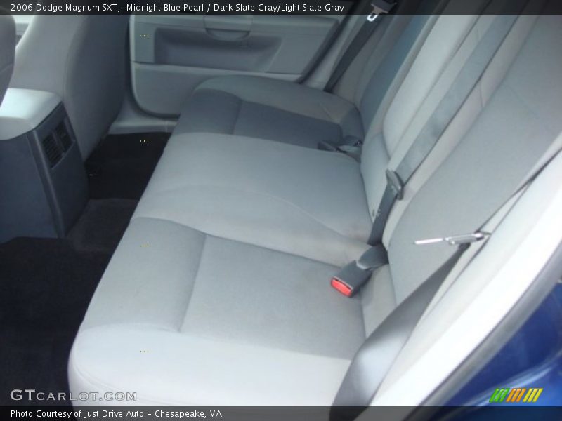 Midnight Blue Pearl / Dark Slate Gray/Light Slate Gray 2006 Dodge Magnum SXT