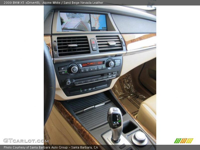 Alpine White / Sand Beige Nevada Leather 2009 BMW X5 xDrive48i