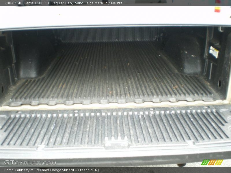 Sand Beige Metallic / Neutral 2004 GMC Sierra 1500 SLE Regular Cab