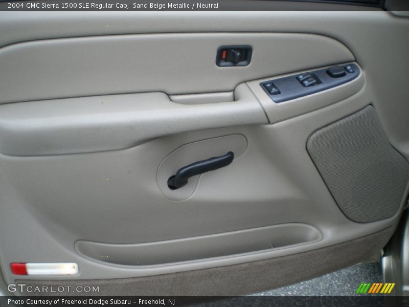 Sand Beige Metallic / Neutral 2004 GMC Sierra 1500 SLE Regular Cab