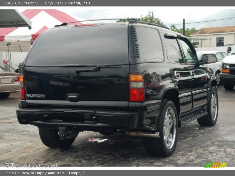 Onyx Black / Neutral/Shale 2002 GMC Yukon SLT