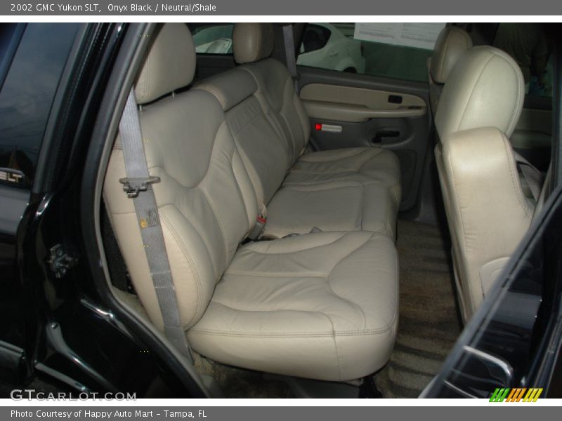 Onyx Black / Neutral/Shale 2002 GMC Yukon SLT