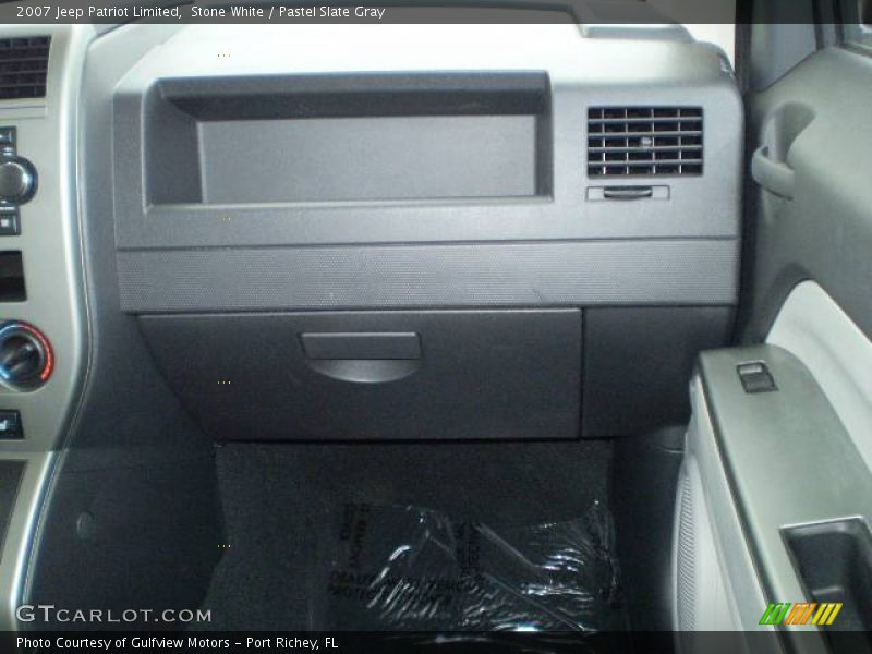 Stone White / Pastel Slate Gray 2007 Jeep Patriot Limited