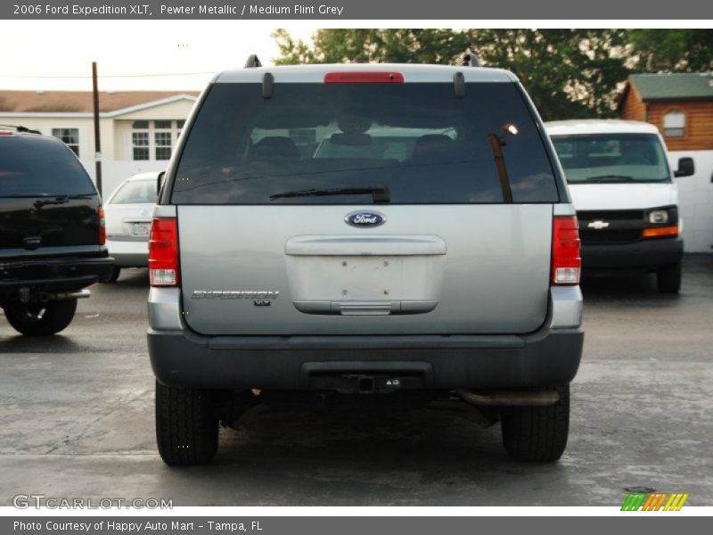 Pewter Metallic / Medium Flint Grey 2006 Ford Expedition XLT