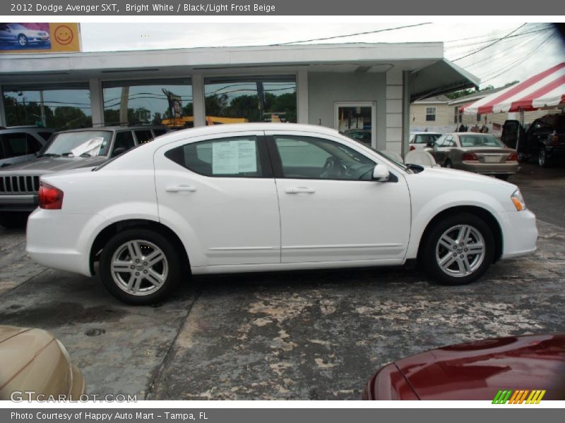 Bright White / Black/Light Frost Beige 2012 Dodge Avenger SXT