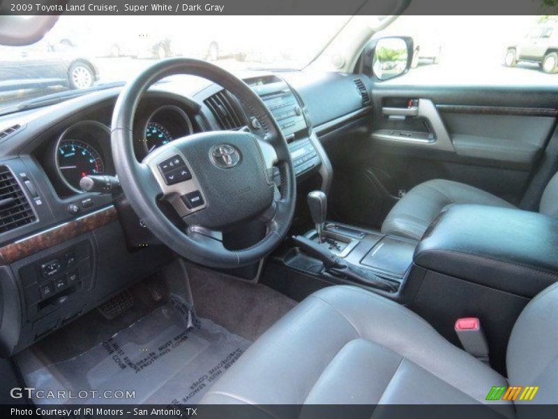 Super White / Dark Gray 2009 Toyota Land Cruiser
