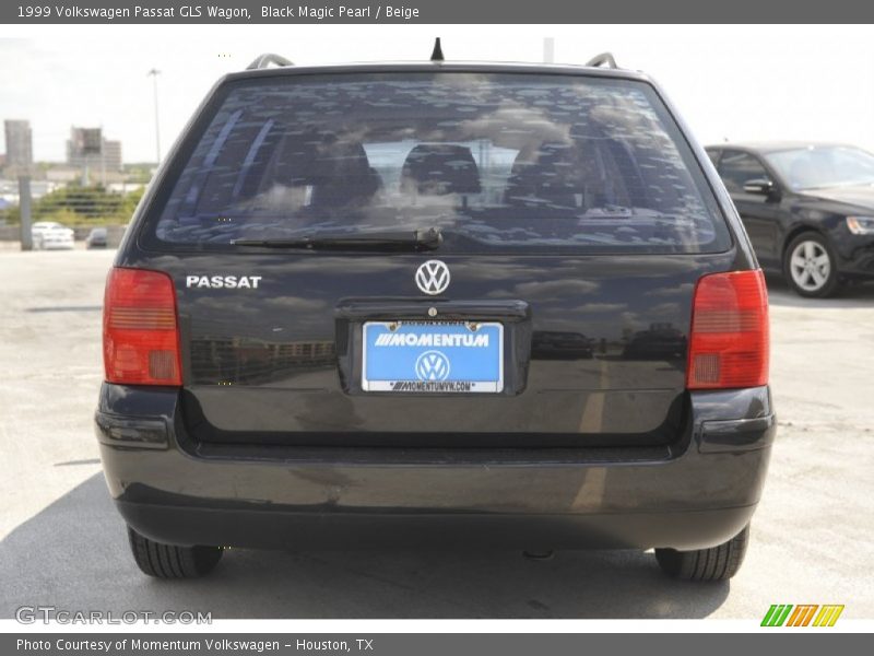 Black Magic Pearl / Beige 1999 Volkswagen Passat GLS Wagon