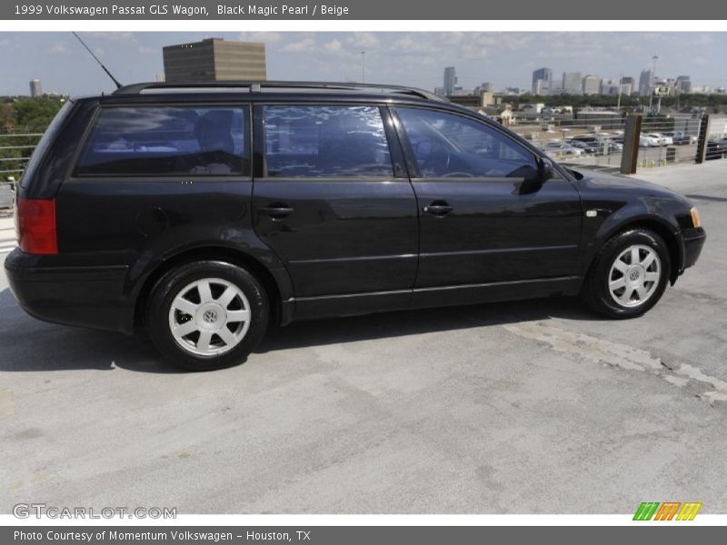 Black Magic Pearl / Beige 1999 Volkswagen Passat GLS Wagon
