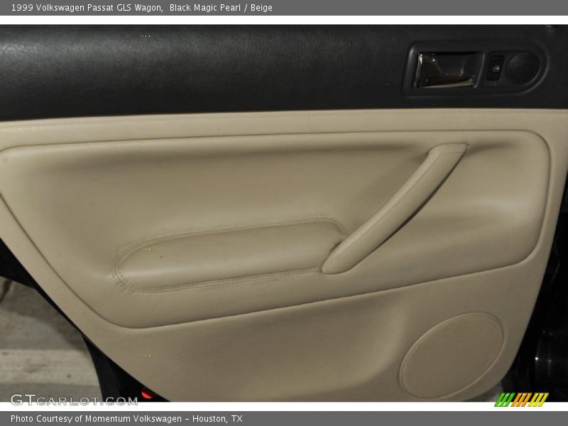 Black Magic Pearl / Beige 1999 Volkswagen Passat GLS Wagon