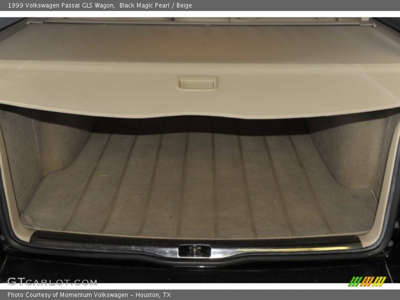 Black Magic Pearl / Beige 1999 Volkswagen Passat GLS Wagon
