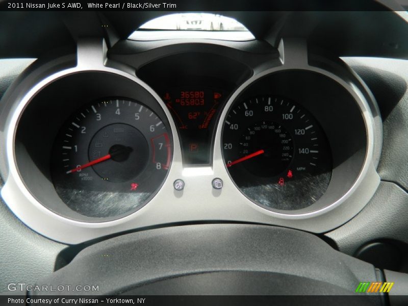 White Pearl / Black/Silver Trim 2011 Nissan Juke S AWD