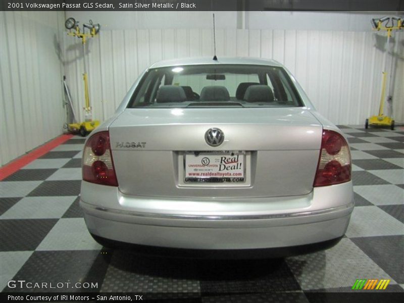 Satin Silver Metallic / Black 2001 Volkswagen Passat GLS Sedan