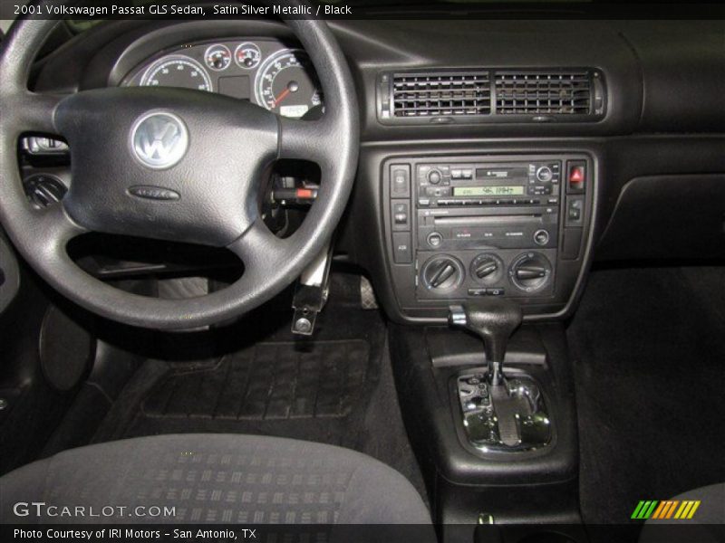 Satin Silver Metallic / Black 2001 Volkswagen Passat GLS Sedan