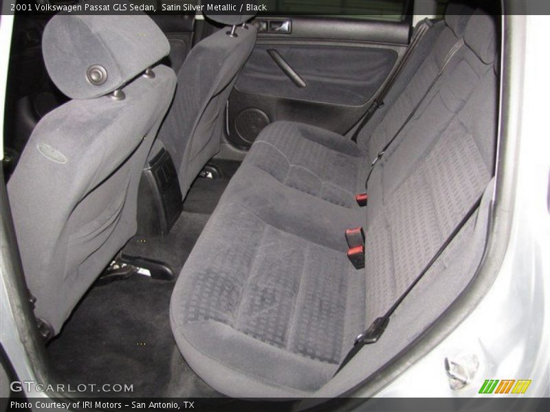 Satin Silver Metallic / Black 2001 Volkswagen Passat GLS Sedan