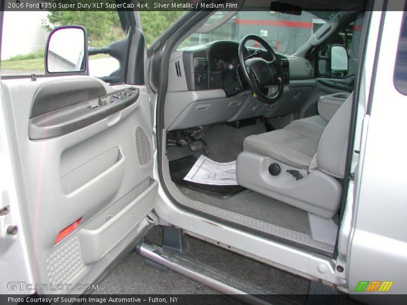 Silver Metallic / Medium Flint 2006 Ford F350 Super Duty XLT SuperCab 4x4