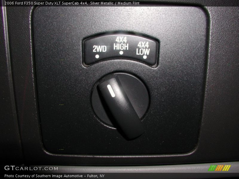 Silver Metallic / Medium Flint 2006 Ford F350 Super Duty XLT SuperCab 4x4