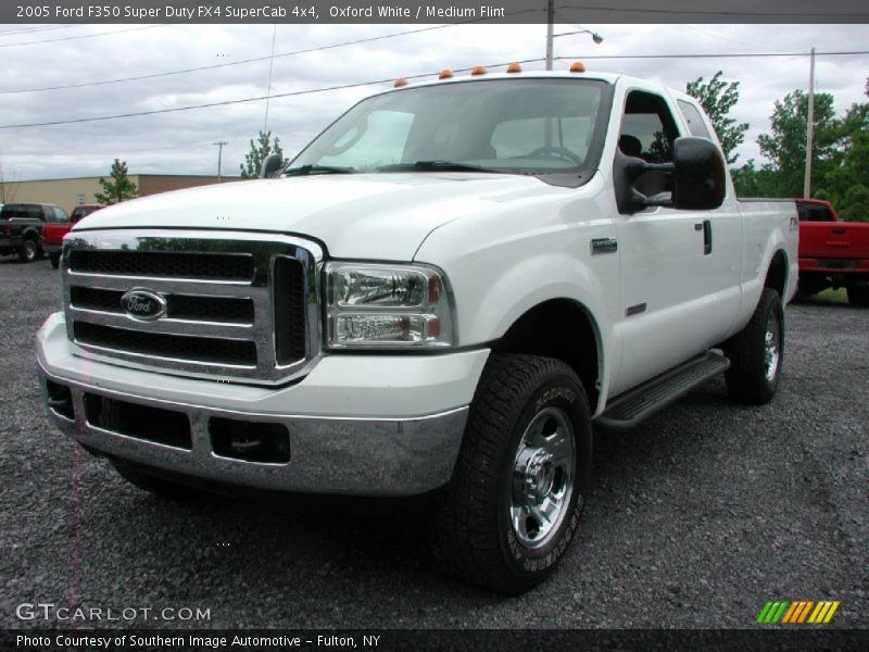 Oxford White / Medium Flint 2005 Ford F350 Super Duty FX4 SuperCab 4x4