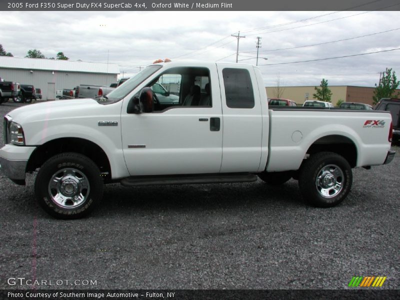 Oxford White / Medium Flint 2005 Ford F350 Super Duty FX4 SuperCab 4x4