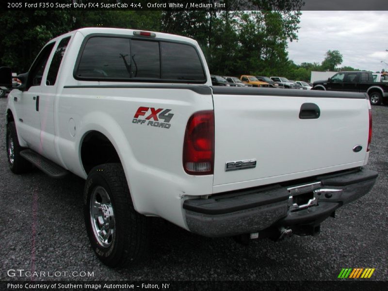 Oxford White / Medium Flint 2005 Ford F350 Super Duty FX4 SuperCab 4x4
