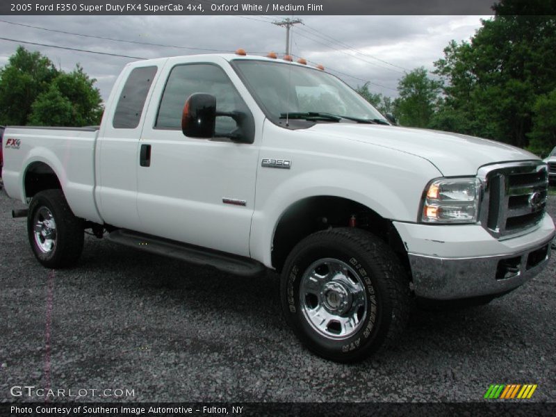 Oxford White / Medium Flint 2005 Ford F350 Super Duty FX4 SuperCab 4x4