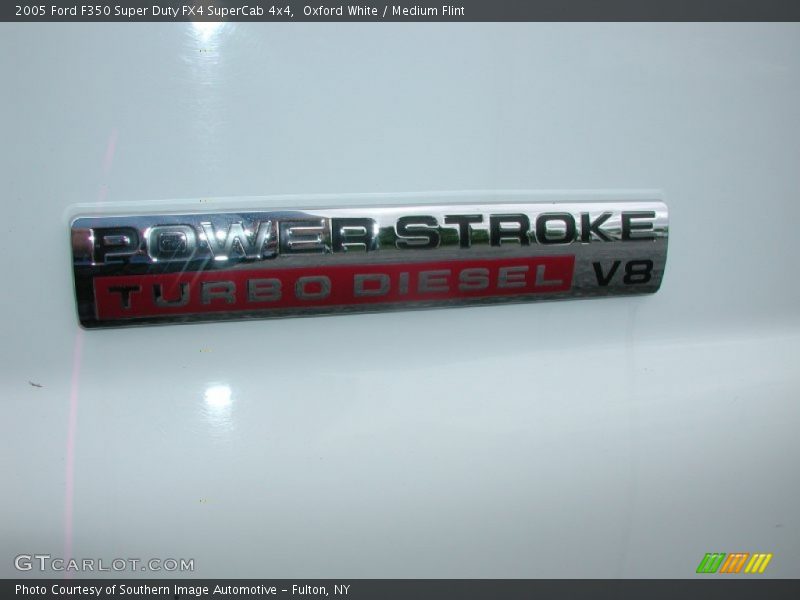 Oxford White / Medium Flint 2005 Ford F350 Super Duty FX4 SuperCab 4x4