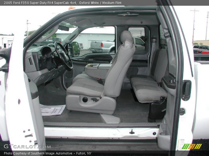 Oxford White / Medium Flint 2005 Ford F350 Super Duty FX4 SuperCab 4x4