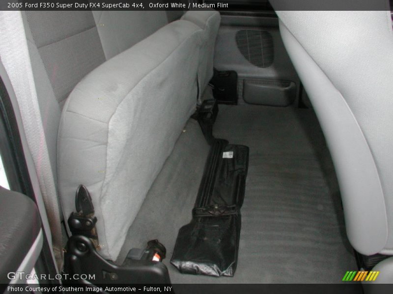 Oxford White / Medium Flint 2005 Ford F350 Super Duty FX4 SuperCab 4x4