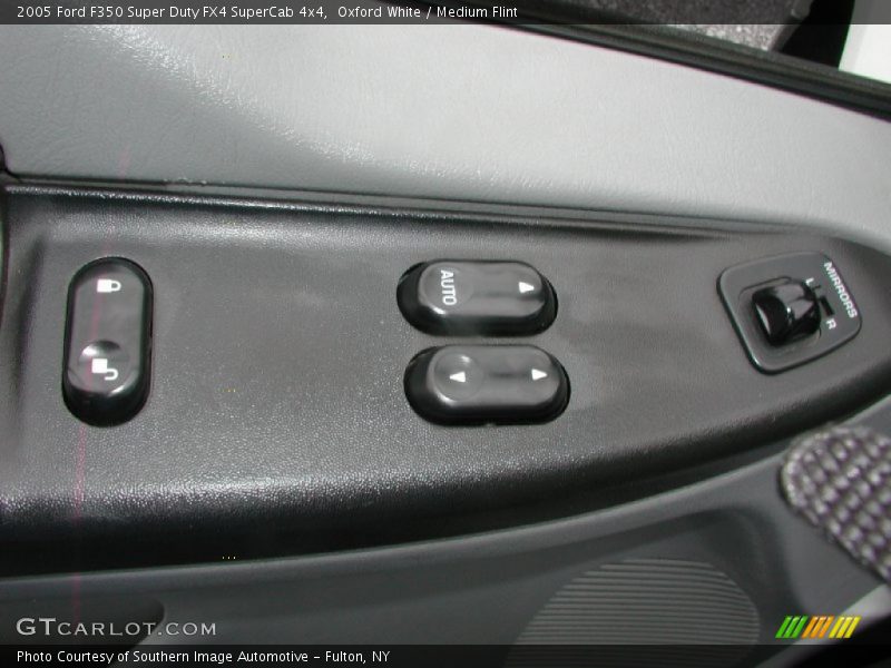Oxford White / Medium Flint 2005 Ford F350 Super Duty FX4 SuperCab 4x4
