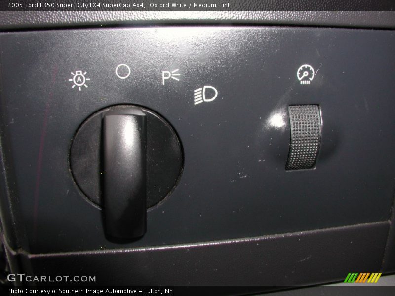 Oxford White / Medium Flint 2005 Ford F350 Super Duty FX4 SuperCab 4x4
