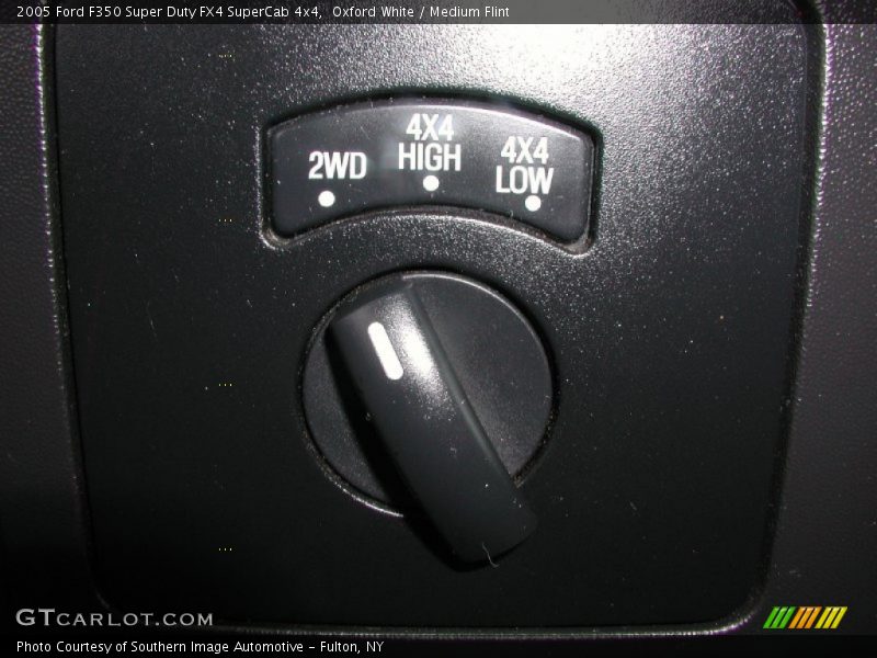 Oxford White / Medium Flint 2005 Ford F350 Super Duty FX4 SuperCab 4x4