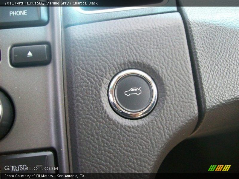 Sterling Grey / Charcoal Black 2011 Ford Taurus SEL