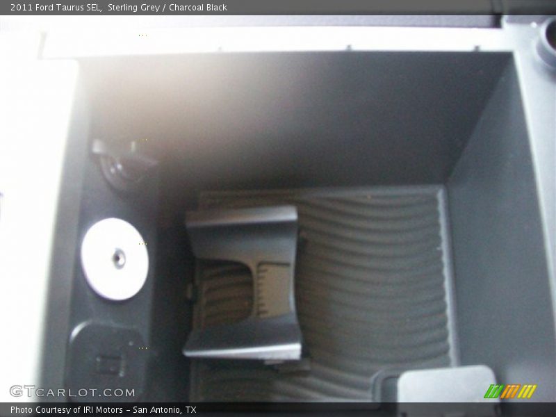 Sterling Grey / Charcoal Black 2011 Ford Taurus SEL