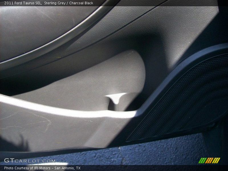 Sterling Grey / Charcoal Black 2011 Ford Taurus SEL