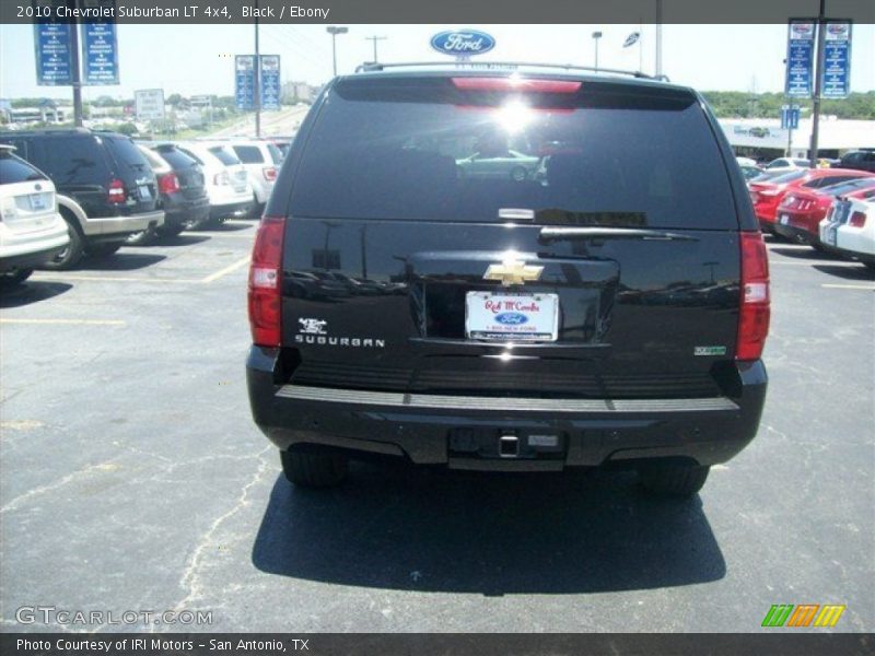 Black / Ebony 2010 Chevrolet Suburban LT 4x4