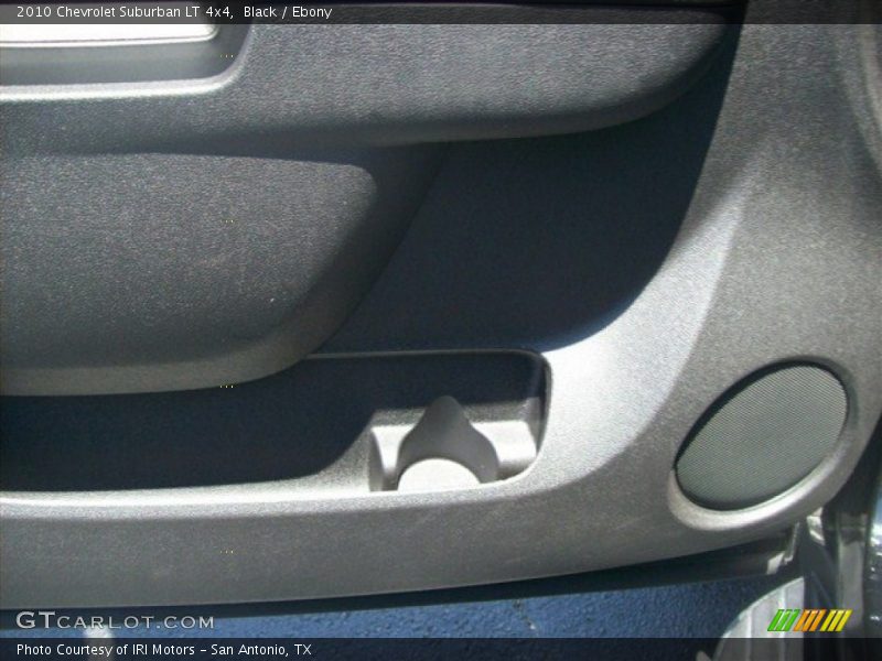 Black / Ebony 2010 Chevrolet Suburban LT 4x4