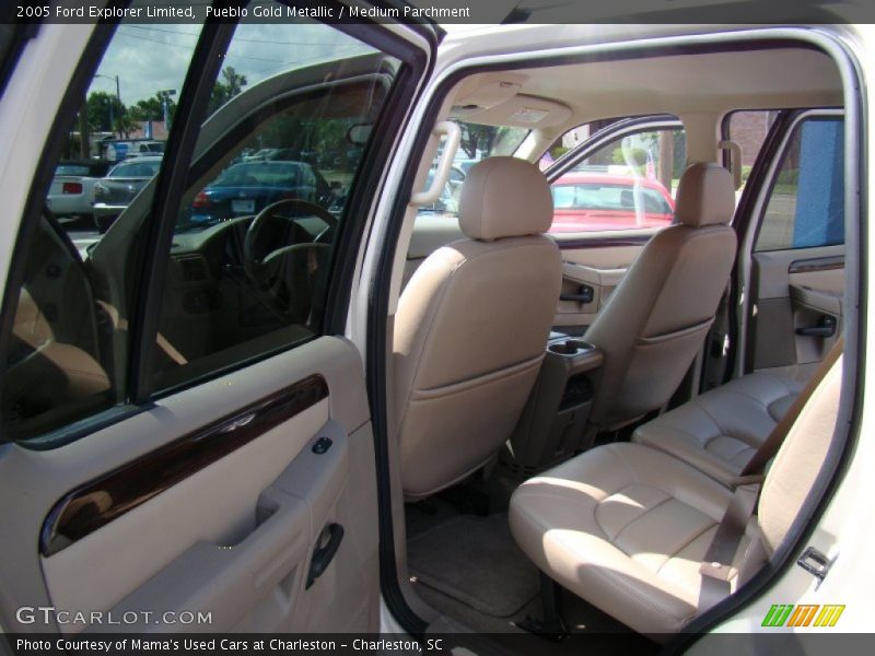 Pueblo Gold Metallic / Medium Parchment 2005 Ford Explorer Limited