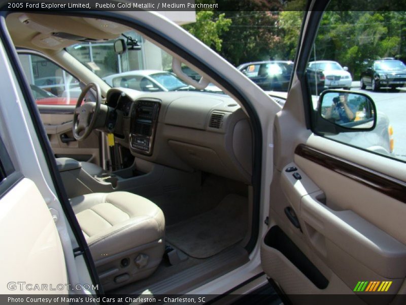 Pueblo Gold Metallic / Medium Parchment 2005 Ford Explorer Limited