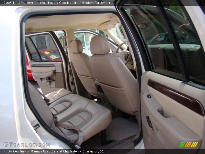 Pueblo Gold Metallic / Medium Parchment 2005 Ford Explorer Limited