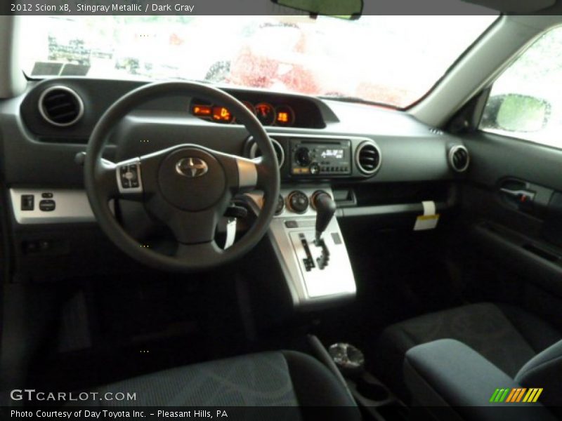 Stingray Metallic / Dark Gray 2012 Scion xB